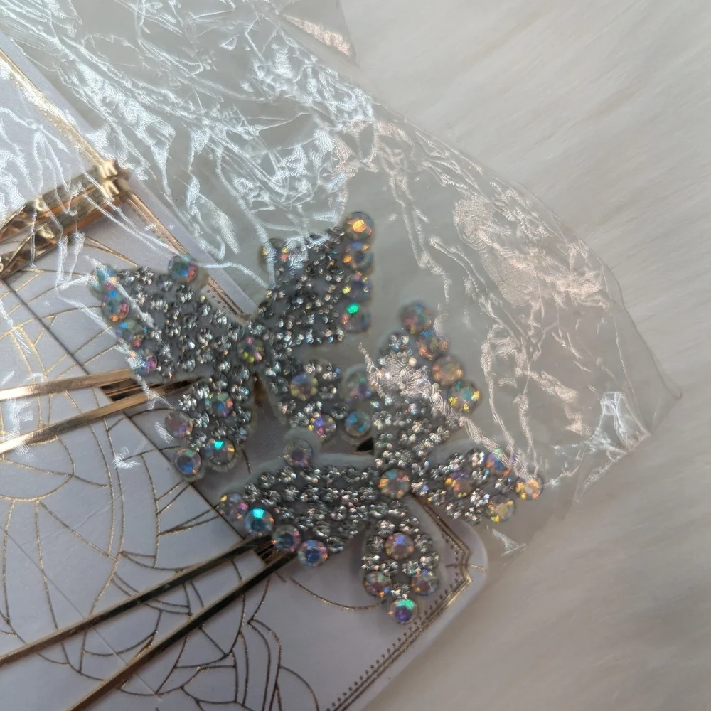 NWT Sparkling Crystal Butterfly Hair Clips